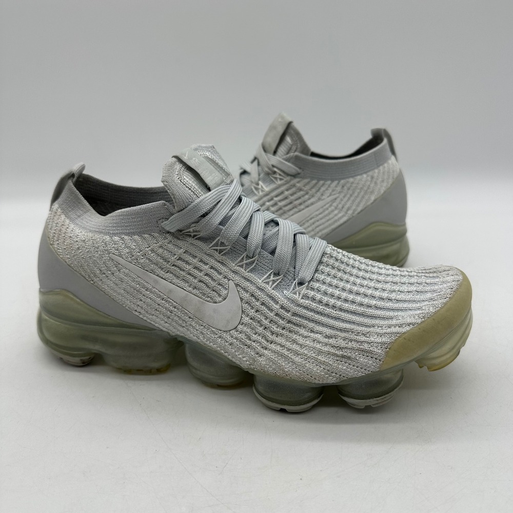 Nike AJ6910-100 Womens 8 Pure Platinum Grey Air VaporMax Flynit 3 Running Shoes